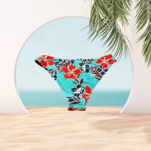 Cupshe Floral Bikini Bottom - Size Medium - New with Tags - Picture 4 of 4